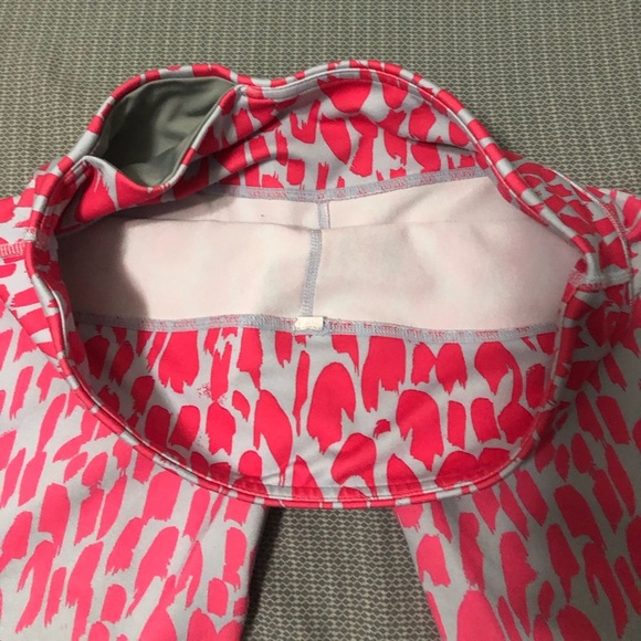 ALO yoga Pink Airbrush Ombré Leggings Performance Mid Rise Full Length 28” Small - Picture 5 of 7